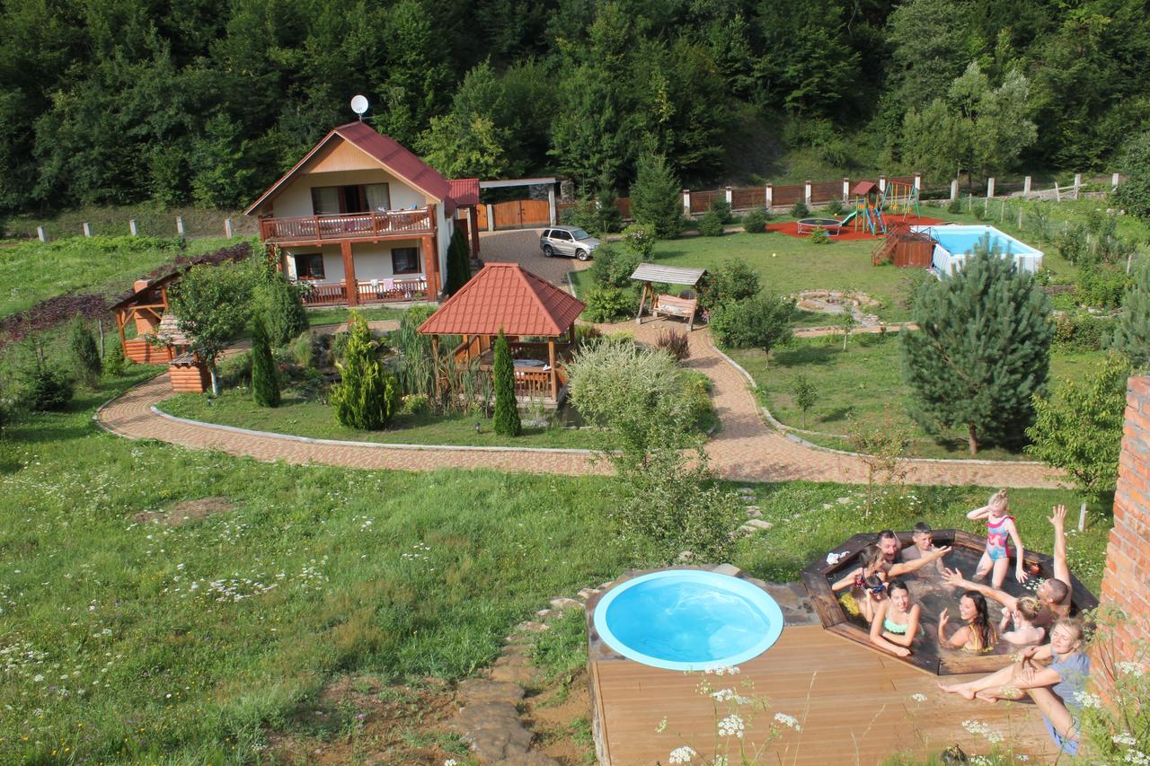 Svit Sontsya Tur'ya Polyana Luaran gambar